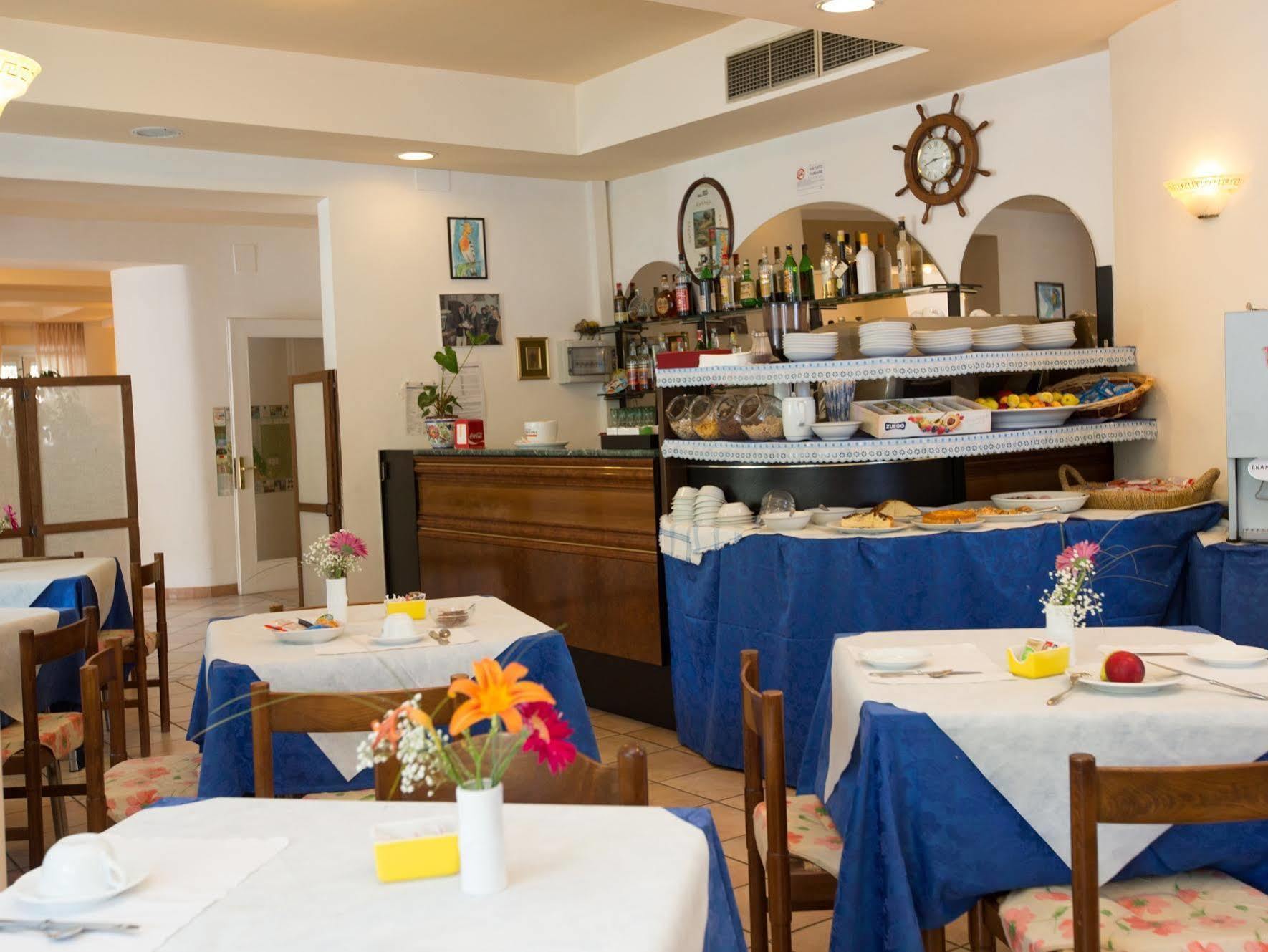 Hotel Gambrinus Abbadia San Salvator Bagian luar foto